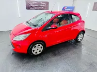 Usado Ford Ka 69 HP (50 kW) 2014 Vermelho Citadino