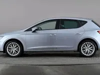 Begagnad Seat Leon SE Dynamic 116 HK (85 kW) 2020 Silver Halvkombi