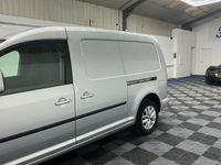 Used VW Caddy Maxi Highline 102 HP (75 kW) 2014 Silver MPV