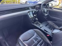 Usado VW Arteon R-line 187 HP (137 kW) 2017 Preto Citadino