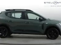 Used Dacia Sandero Extreme 89 HP (65 kW) 2024 Green