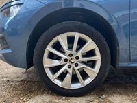 Used Skoda Kamiq SE 95 HP (69 kW) 2020 Titan blue metallic SUV