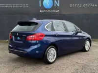 Usado BMW 216 Luxury Line 116 CV (85 kW) 2015 Azul Utilitario
