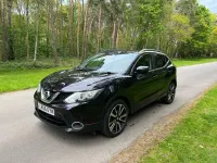 Used Nissan Qashqai Tekna 2016 Black SUV