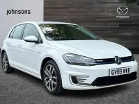 Begagnad VW e-Golf 97 kW (132 HK) 2019 Vit Halvkombi