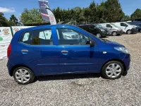 Used Hyundai i10 Classic 85 HP (62 kW) 2013 Blue Hatchback