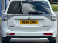 Used Mitsubishi Outlander 2014 White SUV