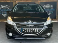 Used Peugeot 208 Active 67 HP (49 kW) 2016 Black Hatchback