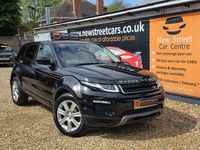 Used Land Rover Range Rover evoque SE 2017 Black Estate