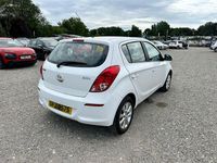 Used Hyundai i20 Active 2014 White Hatchback