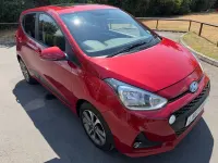 Used Hyundai i10 Premium SE 2017 Red Hatchback