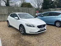 Used Volvo V40 2014 White Hatchback