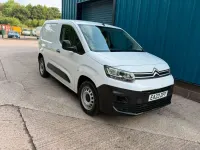 Used Citroën Berlingo 100 HP (73 kW) 2023 White MPV