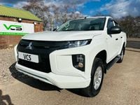 Used Mitsubishi L200 2020 White Pickup