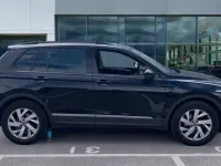 Used VW Tiguan Life 130 HP (95 kW) 2023 Black SUV