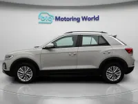 Usado VW T-Roc S 150 HP (110 kW) 2023 Cinzento SUV