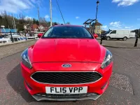 Used Ford Focus Zetec 125 HP (91 kW) 2015 Red Hatchback