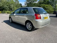 Used Toyota Corolla 110 HP (80 kW) 2006 Silver Hatchback