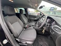 Used Vauxhall Astra Design Edition 108 HP (79 kW) 2026 Black Estate