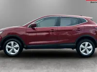 Used Nissan Qashqai Acenta Premium 116 HP (85 kW) 2019 Red SUV
