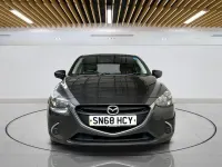 Usado Mazda 2 Edition 90 HP (66 kW) 2018 Cinzento Citadino