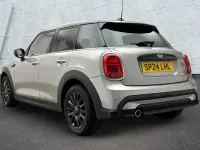 Used Mini Cooper Classic 134 HP (98 kW) 2024 Silver Hatchback