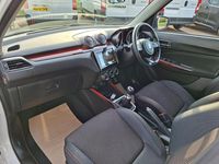 Used Suzuki Swift Sport 140 HP (102 kW) 2018 White Hatchback