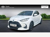 Used Toyota Yaris Hybrid Design 116 HP (85 kW) 2023 White Hatchback