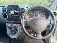 Used Citroën Berlingo 100 HP (73 kW) 2017 White MPV