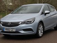 Used Vauxhall Astra 125 HP (91 kW) 2016 Silver Hatchback