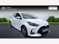 Usado Toyota Yaris Hybrid 2024 Branco Citadino