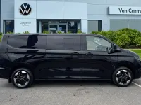 Nouă VW Transporter Pro 160 kW (218 CP) 2025 Negru Van