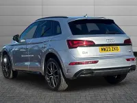 Usado Audi Q5 Comfort 204 HP (150 kW) 2023 Prateado SUV