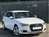 Begagnad Audi A3 Sport 116 HK (85 kW) 2019 Vit Sedan