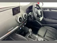 Used Audi A3 e-tron Advanced 200 HP (147 kW) 2021 Red Hatchback