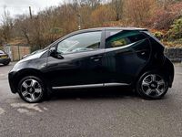 Used Toyota Aygo X-clusiv 69 HP (50 kW) 2015 Black Hatchback