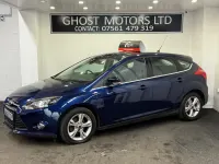 Second-hand Ford Focus Zetec 125 CP (91 kW) 2013 Albastru Hatchback