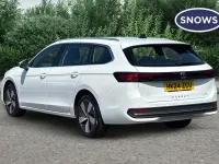 Used VW Passat Life 150 HP (110 kW) 2024 White Estate