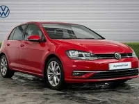 Begagnad VW Golf VII GT 150 HK (110 kW) 2019 Röd Halvkombi