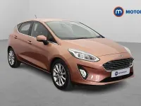 Used Ford Fiesta Titanium 101 HP (74 kW) 2018 Orange Hatchback