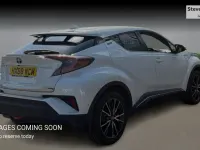 Used Toyota C-HR 122 HP (89 kW) 2018 White SUV