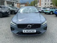 Usado Volvo V60 Plus 2023 Cinzento Carrinha