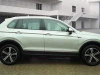 Used VW Tiguan SE 150 HP (110 kW) 2016 Reflex silver SUV