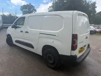 Used Peugeot Partner 2019 White MPV