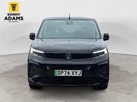 Used Vauxhall Combo Design Edition 100 kW (136 HP) 2025 Black MPV