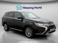 Used Mitsubishi Outlander P-HEV 224 HP (164 kW) 2020 Black SUV