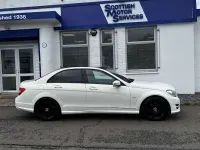 Used Mercedes C220 170 HP (125 kW) 2012 White Sedan