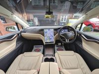 Used Tesla Model X 305 kW (416 HP) 2017 Pearl white SUV