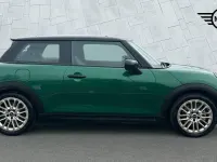 Used Mini Cooper S Hatch 201 HP (147 kW) 2025 Green Hatchback