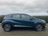 Used Renault Captur Dynamique 90 HP (66 kW) 2017 Blue SUV